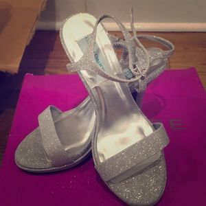 Women’s Comfort Collection by Dyeables